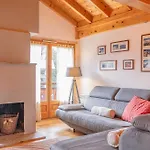 Capucin - A 3 Bedroom Mountain Loft アパート *