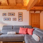 Capucin - A 3 Bedroom Mountain Loft アパート