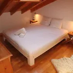 Capucin - A 3 Bedroom Mountain Loft アパート