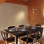 Apartment Capucin - A 3 Bedroom Mountain Loft *