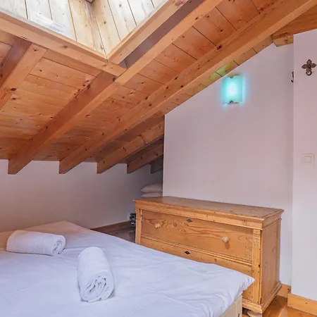 Capucin - A 3 Bedroom Mountain Loft *