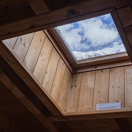 Capucin - A 3 Bedroom Mountain Loft Chamonix