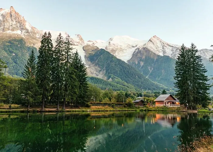 Capucin - A 3 Bedroom Mountain Loft * Chamonix