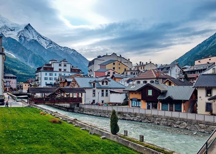 Capucin - A 3 Bedroom Mountain Loft Apartment *