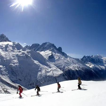 Capucin - A 3 Bedroom Mountain Loft * Chamonix Mont Blanc